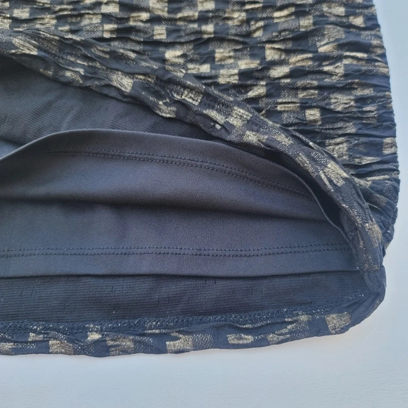 Forever 21 Womens Gold Black Foiled Textured Waves Skirt Elastic Waist Lined S - Picture 3 of 9